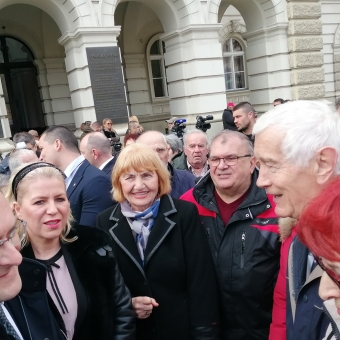 Министар Никола Селаковић са члановима Удружења пензионера Града Новог Сада