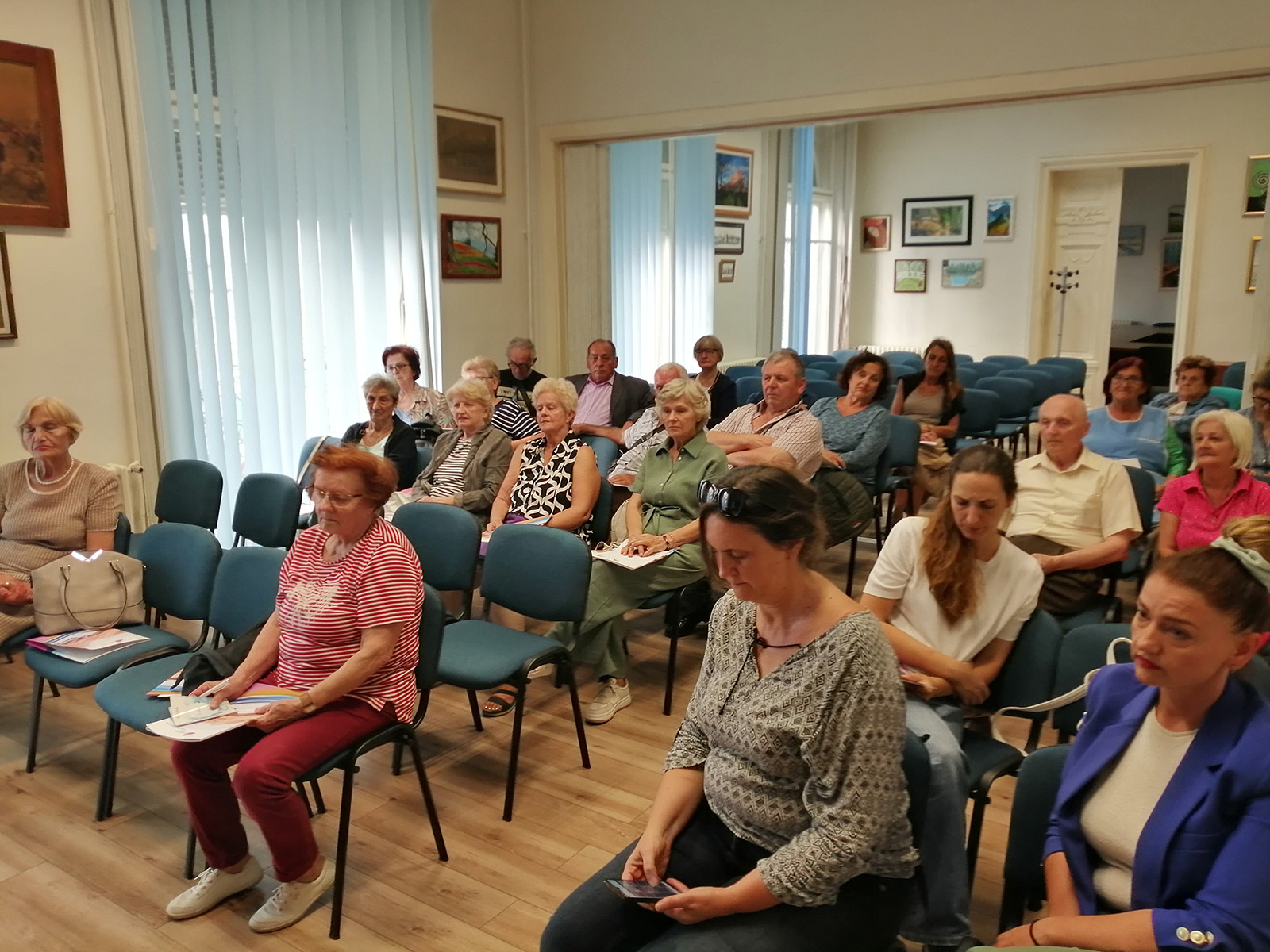 Gradonačelnik Đurić sa Predsednicom Milenom Žarković i Potpredsednicom Nadom Golić