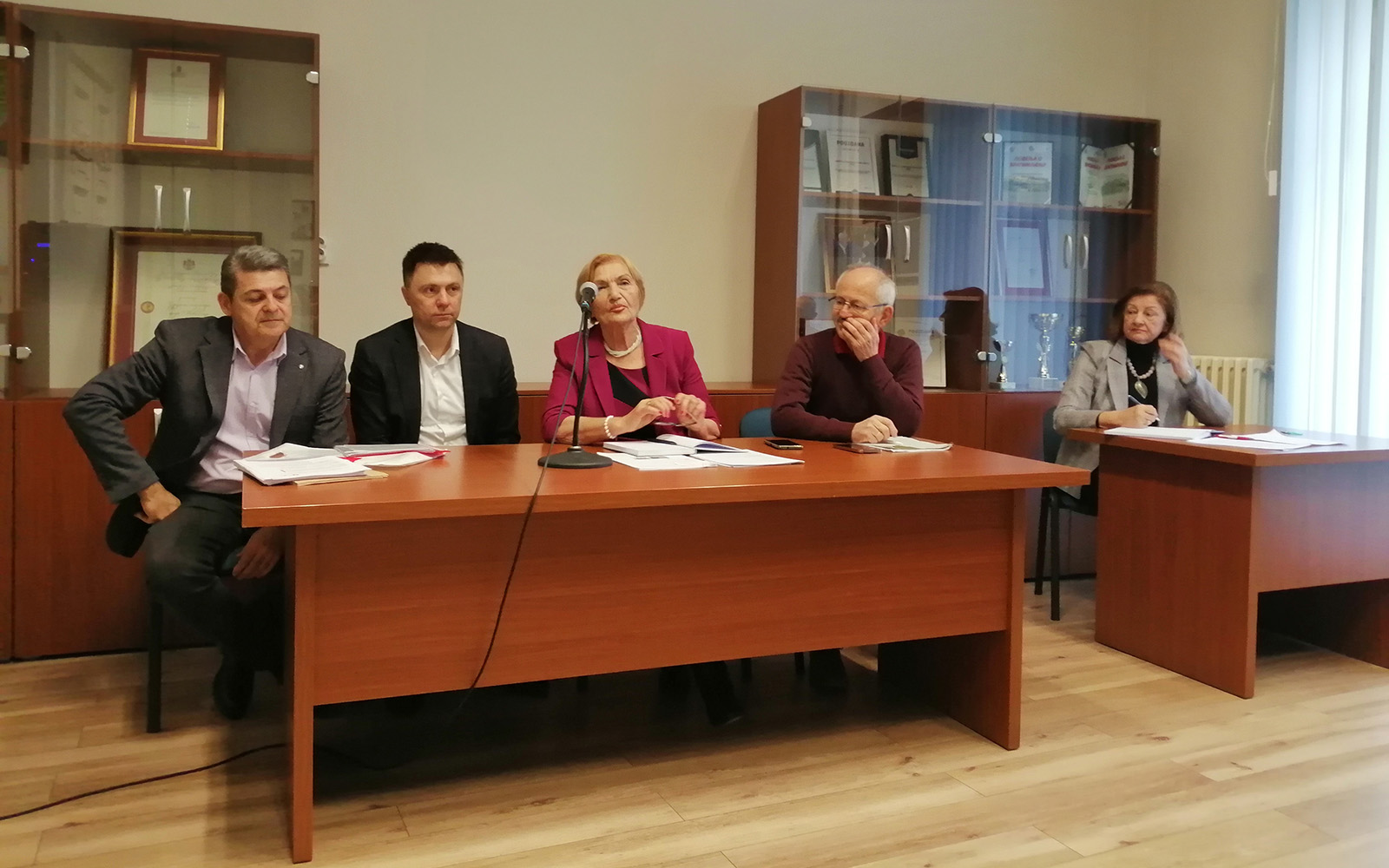 Gradonačelnik Đurić sa Predsednicom Milenom Žarković i Potpredsednicom Nadom Golić