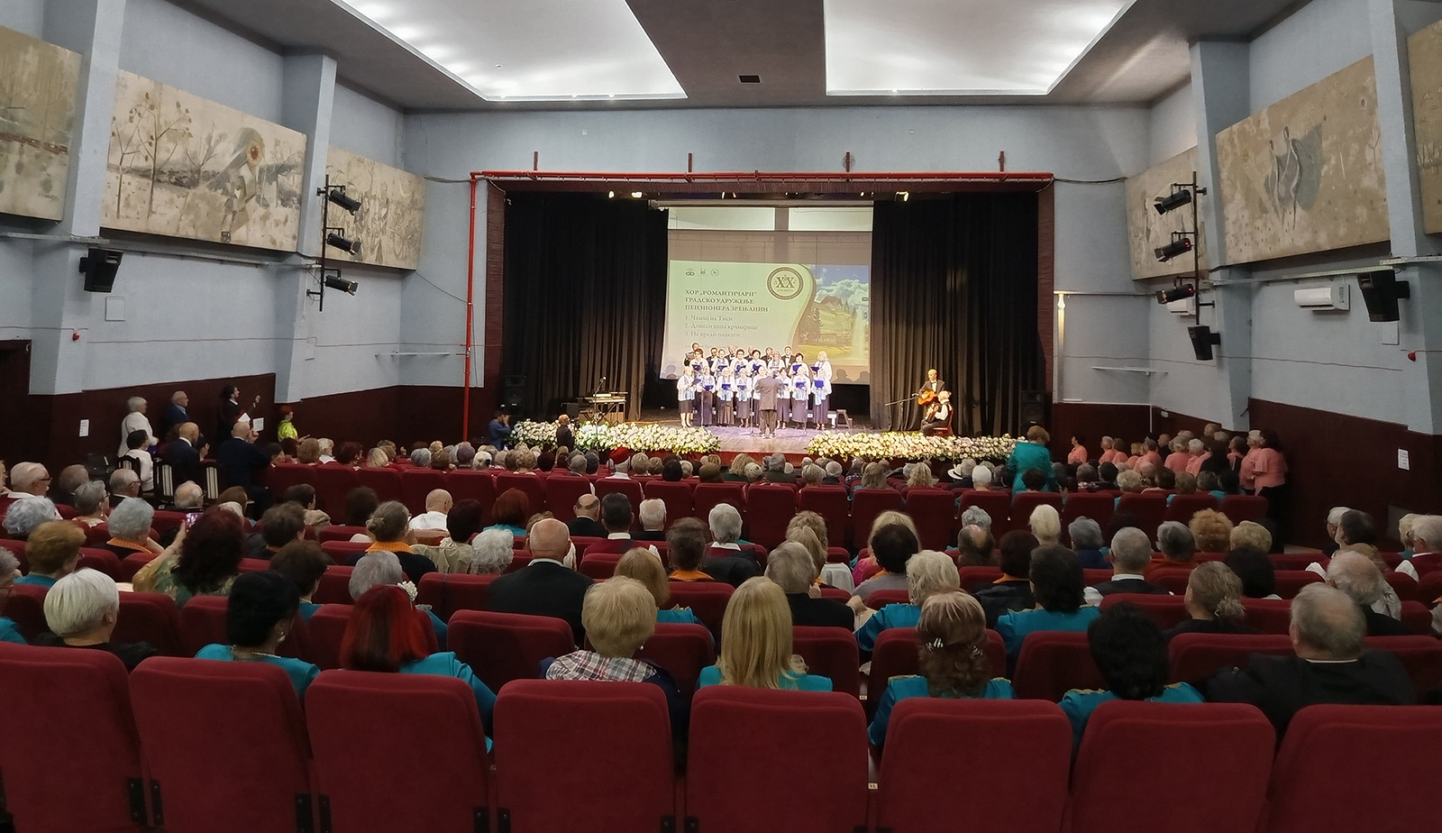 Gradonačelnik Đurić sa Predsednicom Milenom Žarković i Potpredsednicom Nadom Golić