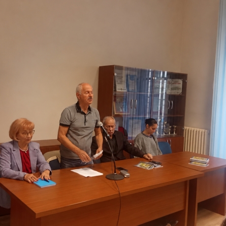 Представљене књиге песама 